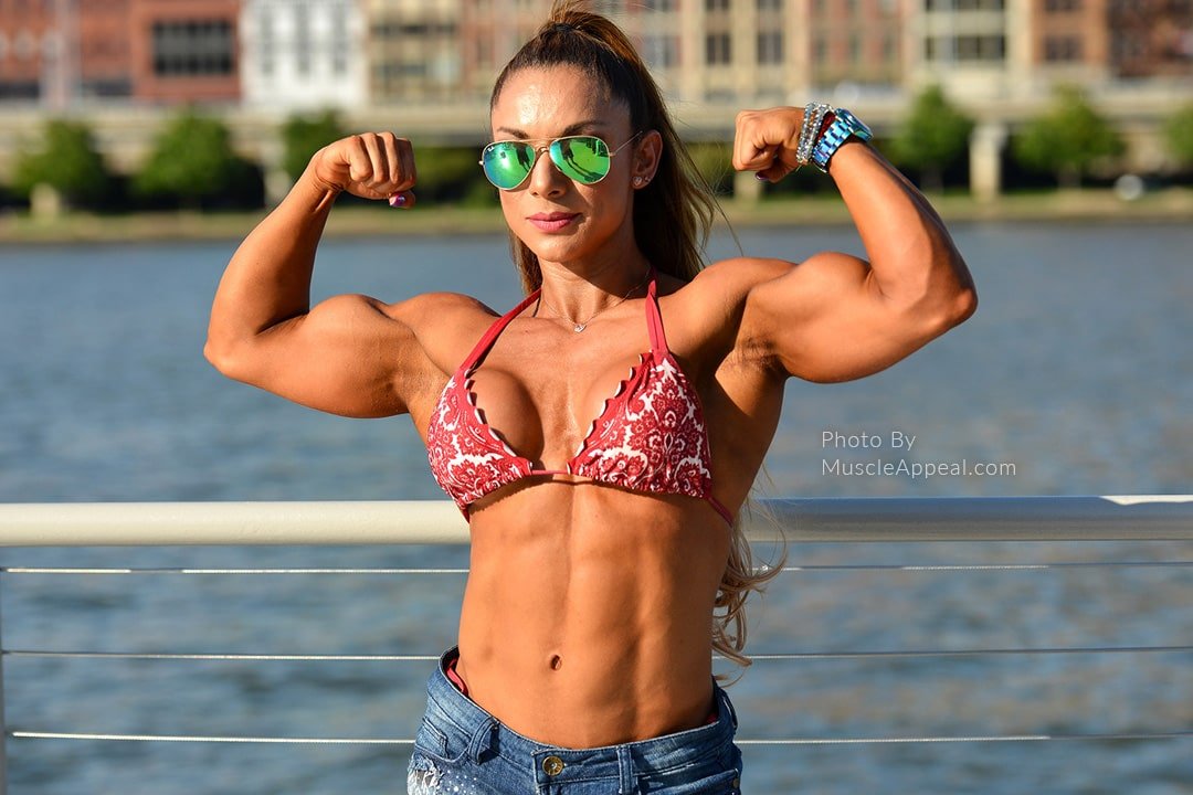 Women's Physique Competitor